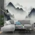 Minimalist Sisli Dağ Manzarası Duvar Kağıdı